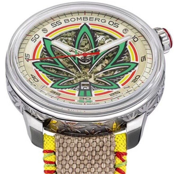 Bomberg - BB-01 Automatic Cure the BullDog - Limited Edition - Picture 2 of 8